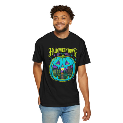 Halloweentown Pumpkin Tee — Retro Halloween Graphic T-Shirt