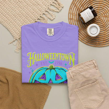 Halloweentown Pumpkin Tee — Retro Halloween Graphic T-Shirt